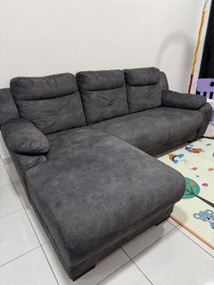 (Category: ) located in . Submitted by zulolly (Listing ID 1436036973, Image 1). Description: .