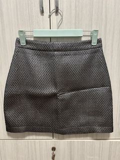 (Category: ) located in . Submitted by activewearonly (Listing ID 1436061752, Image 1). Description: .