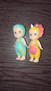 (Category: ) located in . Submitted by valentinepreloved (Listing ID 1436047004, Image 1). Description: .