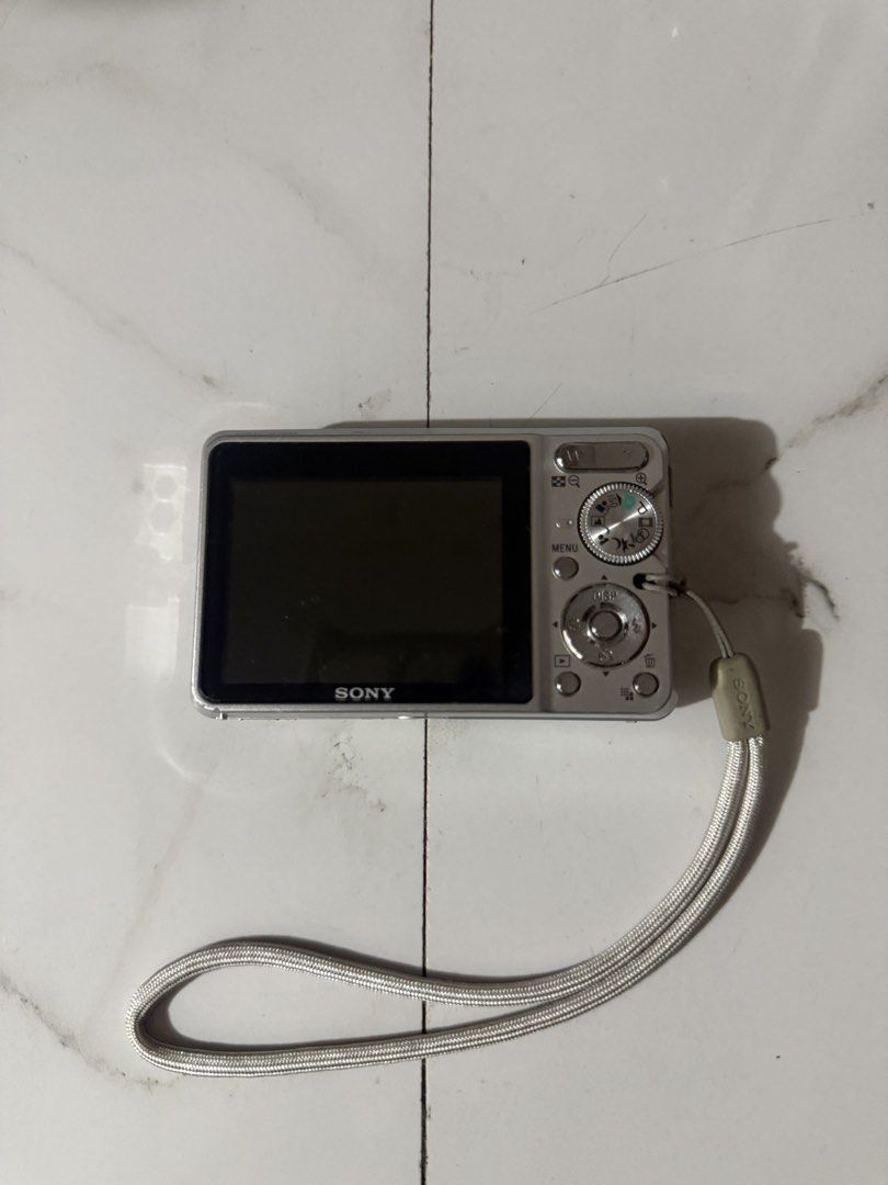 Sony Cybershot DSC - S780 (Category: Cameras) located in Manila. Submitted by rubyjanesdy (Listing ID 1435975233, Image 2). Description: - with memory stick pro duo sd card adaptor compatible with micro sd (no sd card included) - original SONY bettery (no charger but this battery uses a universal charger) - cloudy output but in good condition - UPDATE: upon checking, defective po sya and turning on pero black screen lang - mod: lalamove or lbc - 
