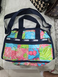 (Category: ) located in . Submitted by kosmosthrift (Listing ID 1436039682, Image 1). Description: .