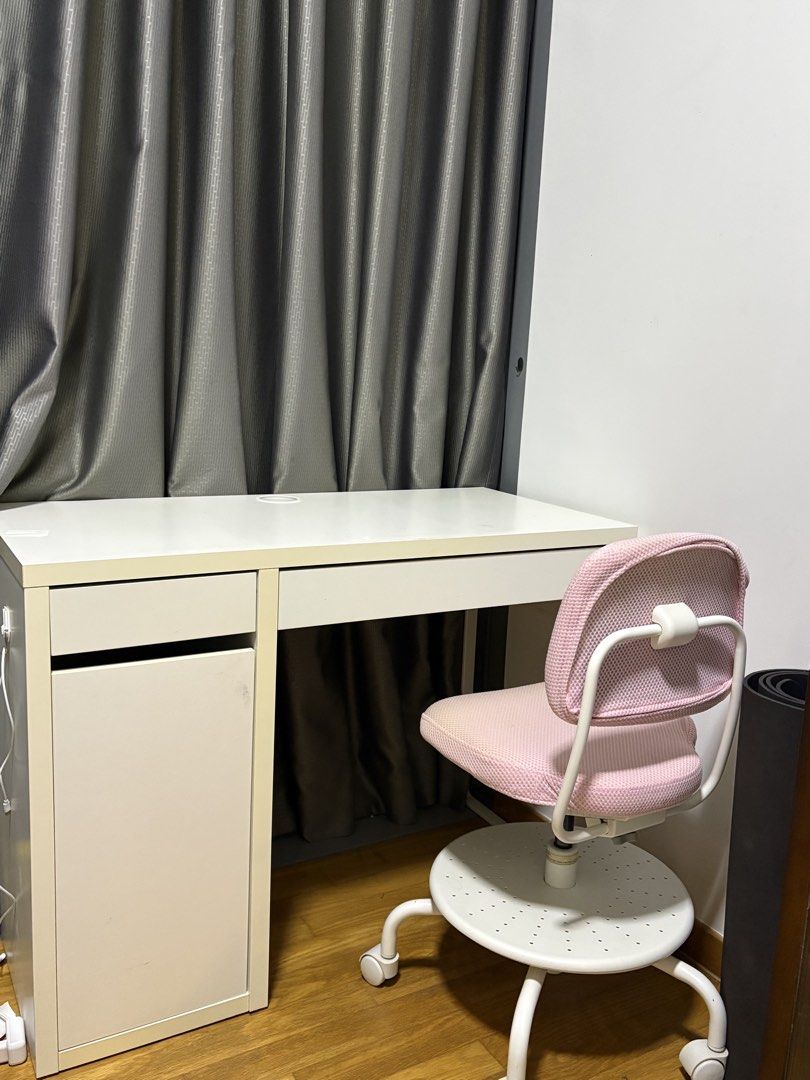 Study table and chair
