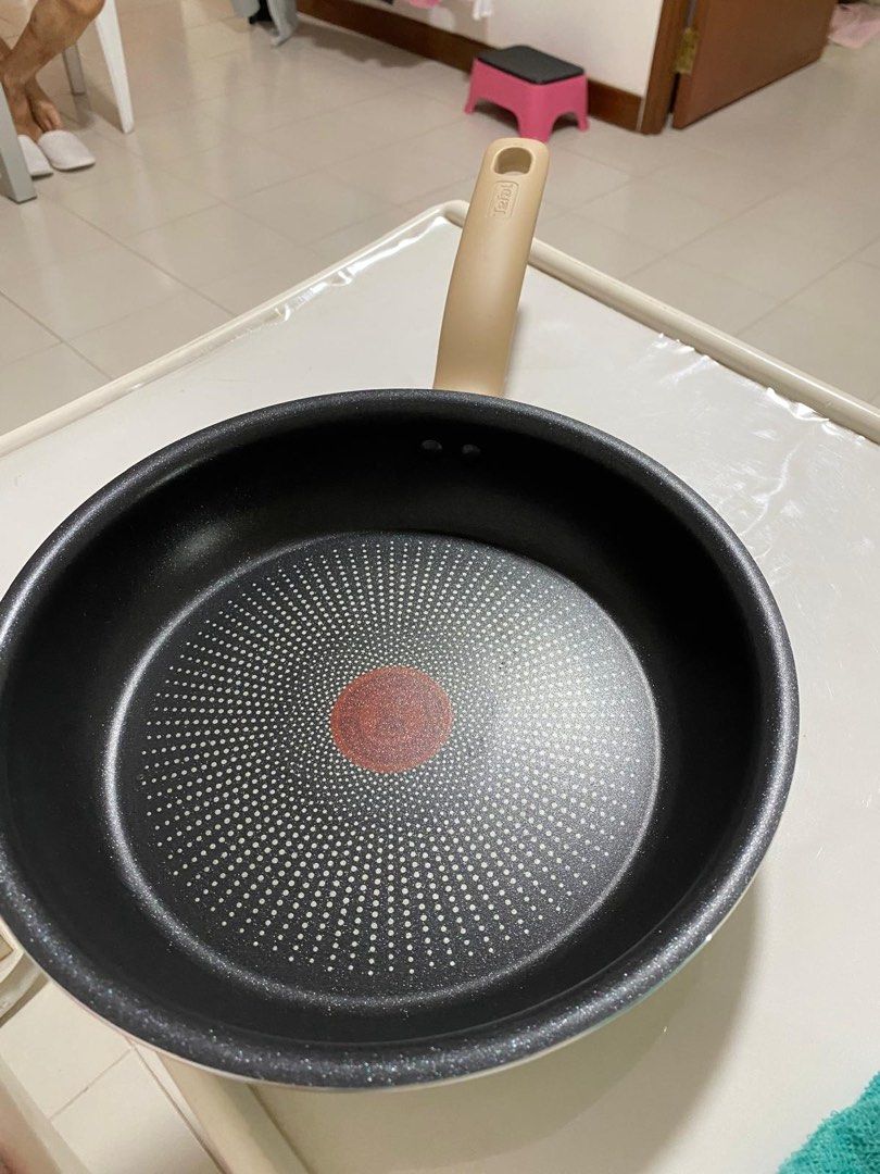 Tefal Non-Stick Frying Pan 24cm444627945878333442