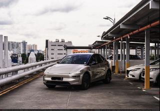 (Category: ) located in . Submitted by vinlyworkz_pte_ltd (Listing ID 1136964485, Image 1). Description: .