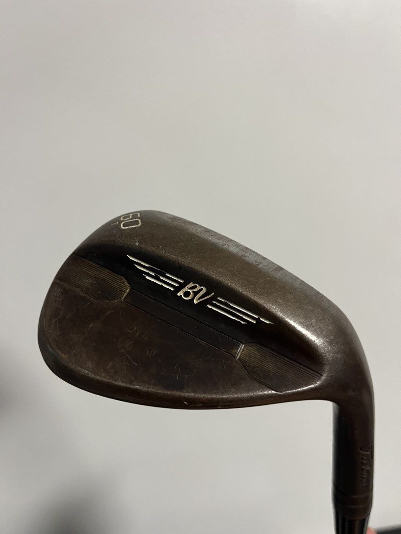 Titleist custom Vokey Design 60° T-grind Wedge (Category: Golf) located in Manila. Submitted by nathantorr40713 (Listing ID 1436070086, Image 1). Description: - Titleist Vokey custom Design BV wedge. - 60-degree loft. - Designed for precision and control. -Shaft- no sticker dynamic gold s200 130g -pin seeker TAWAD LANG.