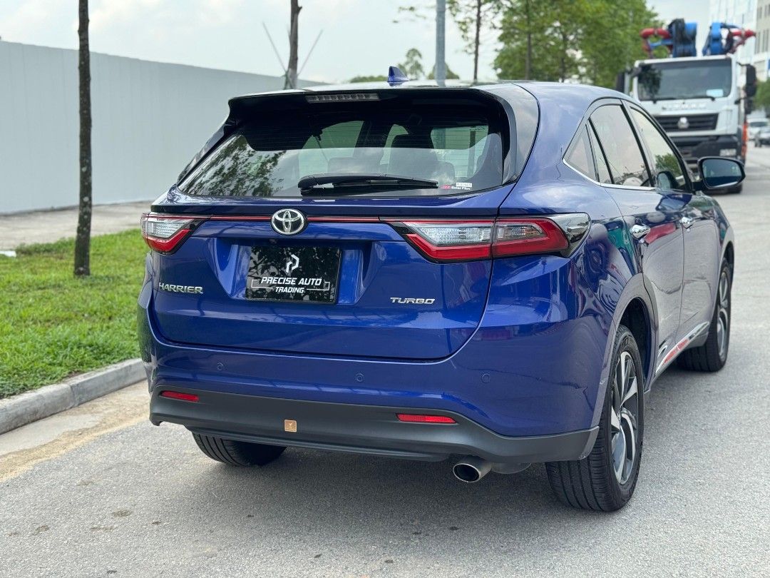 Toyota Harrier Turbo 2.0A G Panoramic Roof Auto (Category: Used Cars) located in Singapore. Submitted by preciseauto (Listing ID 1436062181, Image 3). Description: 🔥🔥BOSS SAY ALL MUST GO CLEARANCE SALE🔥🔥 🚨CHEAPEST CARS IN THE MARKET🚨 🚘$500 DRIVEAWAY🚘 🏦LOWEST INTEREST FROM 1.48%🏦 🟢1 YEAR WARRANTY🟢 🔧FREE 1 YEAR SERVICING🔧 🏬 Vehicle 120 Points INSPECTION CHECK By In House Workshop BEFORE we put them for SALE 🚕 PHV Drivers Welcomed 🔁