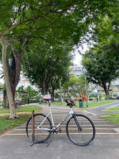 (Category: ) located in . Submitted by soez_ezm_sg (Listing ID 1436096452, Image 1). Description: .
