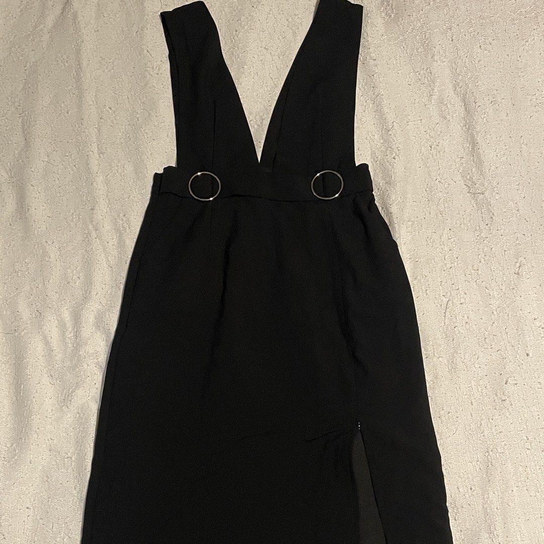 vest dress 60s (Category: Dresses) located in Quezon City. Submitted by froodless (Listing ID 1436021963, Image 1). Description: S-M.