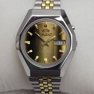 (Category: ) located in . Submitted by vintagewatch24 (Listing ID 1436077994, Image 1). Description: .
