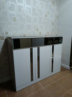(Category: ) located in . Submitted by emzah (Listing ID 1435917857, Image 1). Description: .
