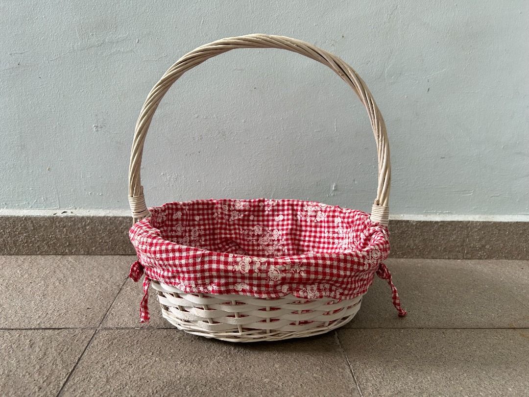 Woven Rattan Hamper Basket with Handle444624315635486721