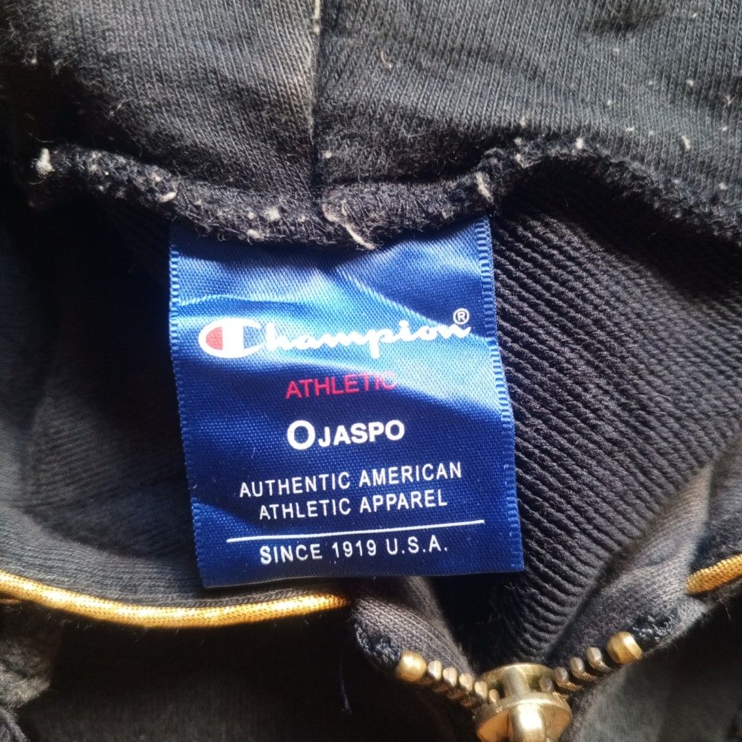Y2k Champion embroidered gold logo jacket (Category: Coats, Jackets and Outerwear) located in Bacoor. Submitted by jeffmedrin55454 (Listing ID 1435919193, Image 3). Description: dimes 22x28 color rate:8.5/10 payment first location: Bacoor Cavite.