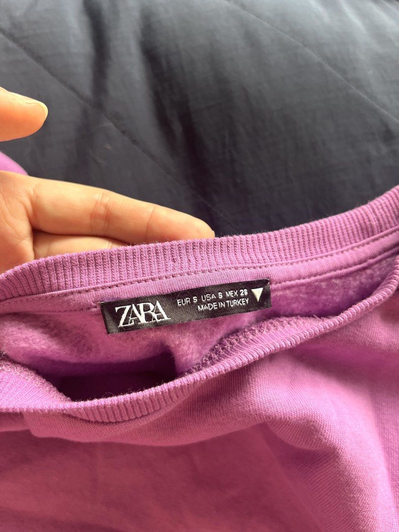 Zara Puff Sleeve Sweatshirt - Purple (Category: Longsleeves) located in Pasig City. Submitted by TrishODeclutter (Listing ID 1435971316, Image 3). Description: - Zara purple sweatshirt with puff sleeves, made in Turkey, size S - Like new, used twice, store bought at Zara Shang RFS: Decluttering pre-pregnancy clothes, help me buy clothes that fit 😅 Location: Pasig, near Tiendesitas (buyer books for pick up).