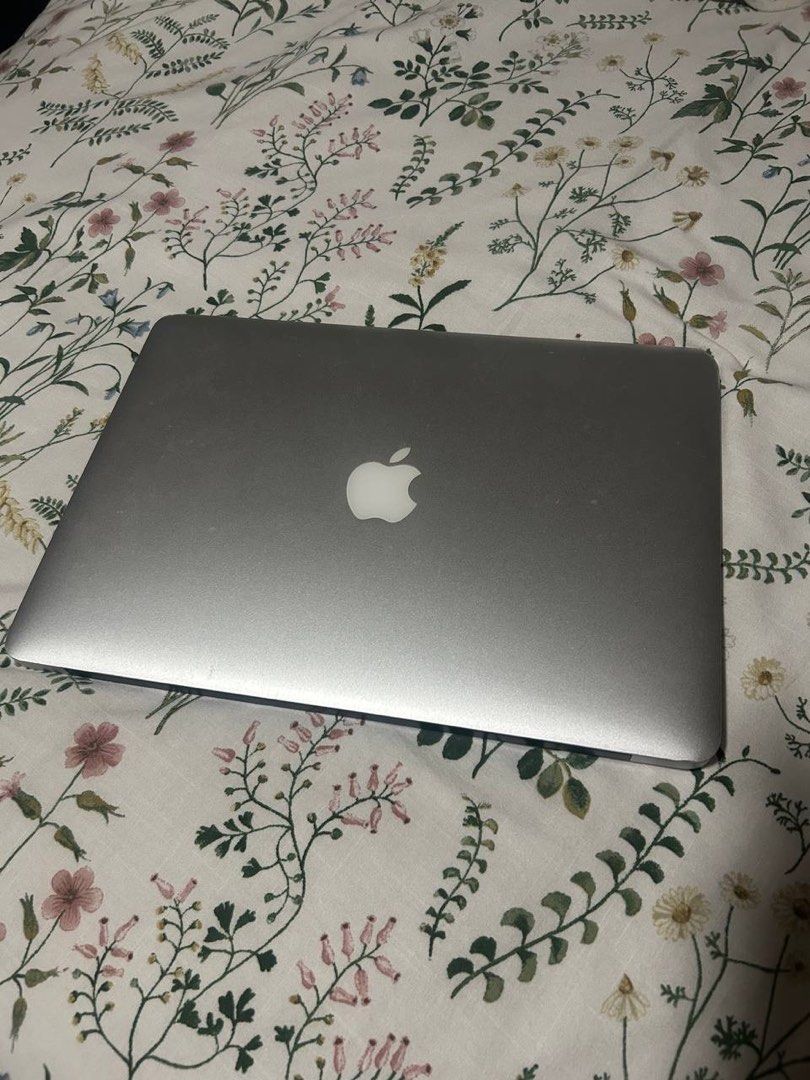 2017 Macbook Air 13-Inch445664139433093121