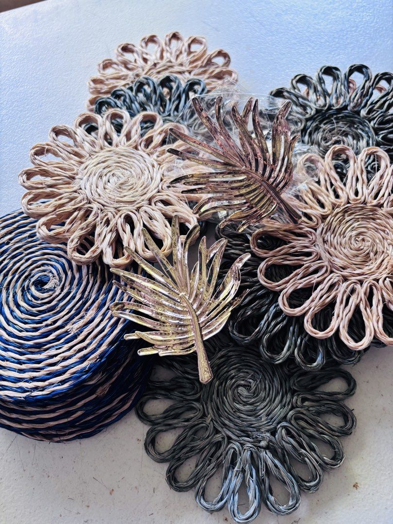 22pcs coaster and napkin rings (Category: Other Kitchenware & Tableware) located in Paranaque City. Submitted by luxemomma (Listing ID 1436106531, Image 3). Description: Like new MOP: gcash/BPI.