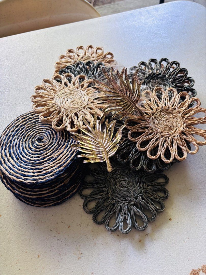 22pcs coaster and napkin rings (Category: Other Kitchenware & Tableware) located in Paranaque City. Submitted by luxemomma (Listing ID 1436106531, Image 2). Description: Like new MOP: gcash/BPI.