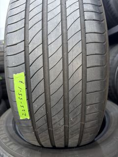 (Category: ) located in . Submitted by best_tyres (Listing ID 1436109827, Image 1). Description: .