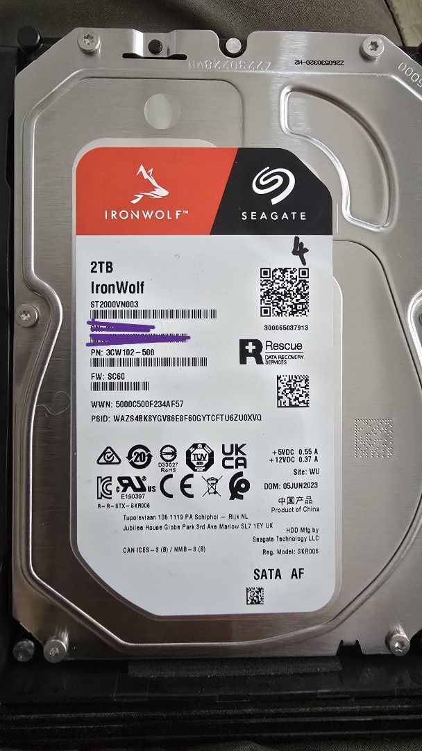 4 x Seagate IronWolf 2TB NAS Drives445669455619041280
