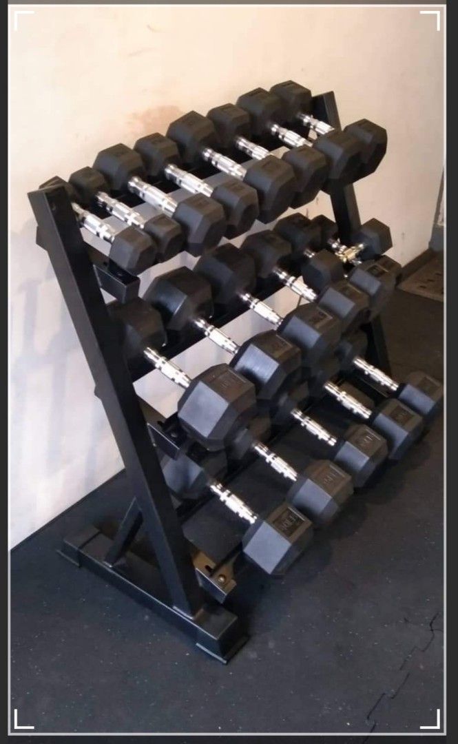 5 to 50lbs hexagonal rubberized dumbbell set (Category: Weights & Dumbbells) located in Valenzuela. Submitted by carlo_023 (Listing ID 1436270858, Image 1). Description: .