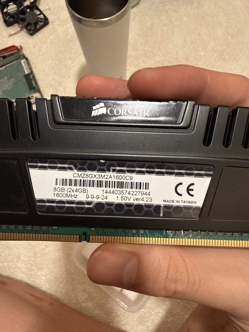 8gb DDR3 2x4gb Corsair Vengence