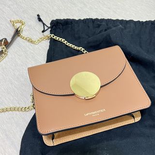 由 sensecondhand (刊登 ID 1436190941，圖片 1) 提交，位於 的 (類別：)，說明：。