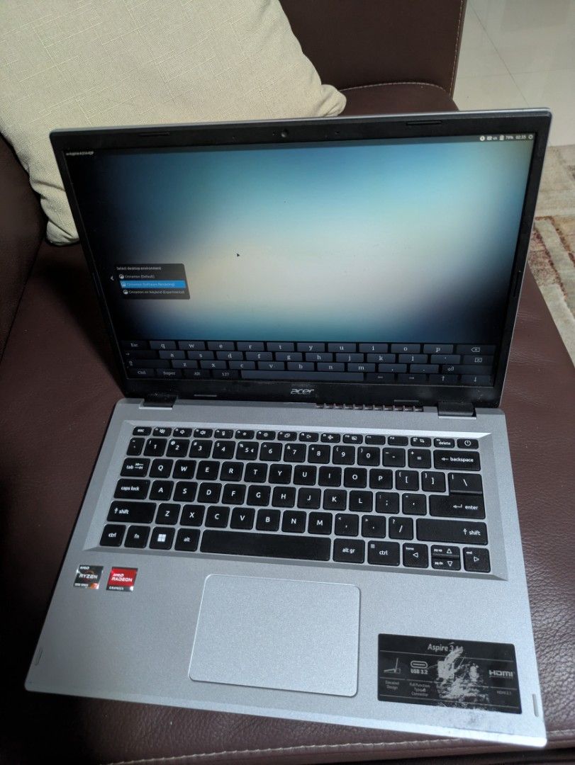 Acer Laptop - Silver446180865050552320