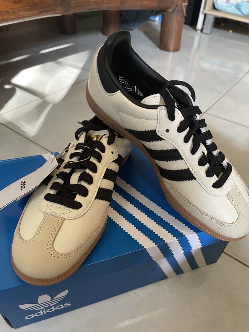 Adidas Samba OG Cream White | Size US6 (Category: Sneakers) located in Manila. Submitted by net_sneaker (Listing ID 1436285045, Image 2). Description: -BRANDNEW Samba OG Women’s Sneakers - Cream White -Complete with Box and extra Shoe Lace -Never used. Never worn. -Bought in Korea. -Selling due to wrong size. .