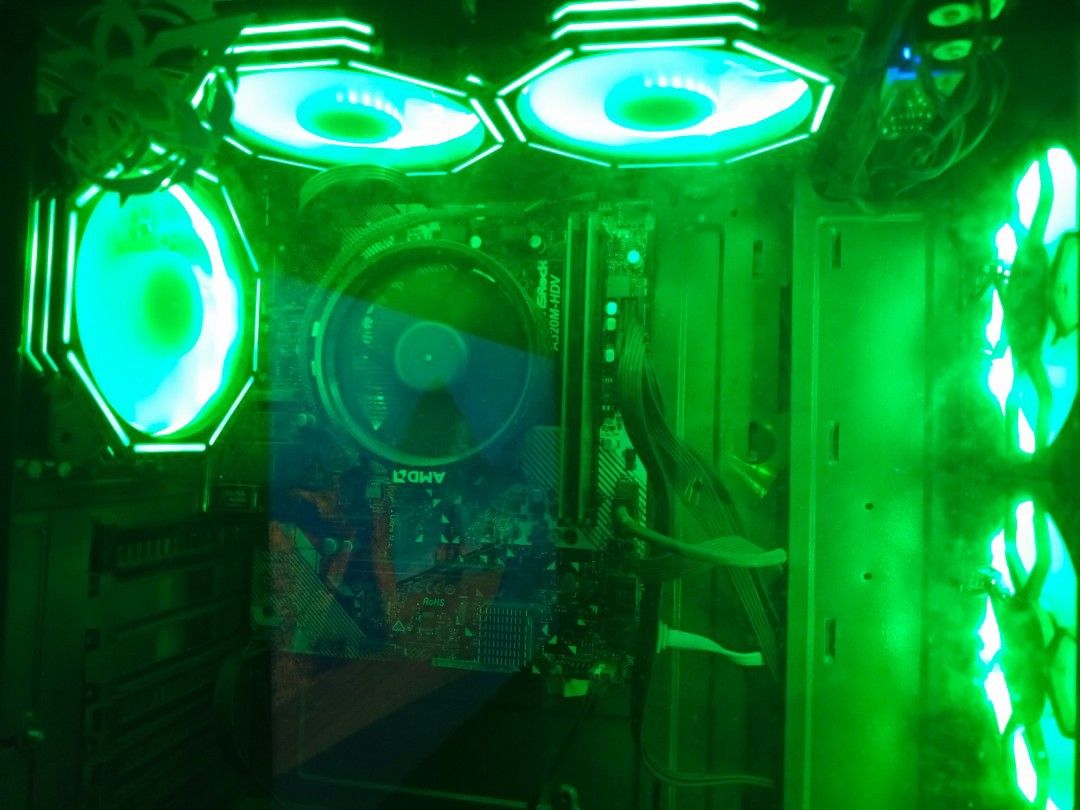 AMD Ryzen 5 2400G Desktop PC (Category: Desktops) located in Pasig City. Submitted by vinricach07789 (Listing ID 1436113272, Image 2). Description: - AMD Ryzen 5 2400G Processor with Radeon Vega Graphics - 8GB RAM - 119GB Storage - Green LED Lighting - Transparent Side Panel - Windows Operating System Ryzen 5 2400g selling for 9k negotiable and may bawas sa sure buyer Pc UNIT only In good condition no Issue Rfs: hindi na ginagamit, decluttering F