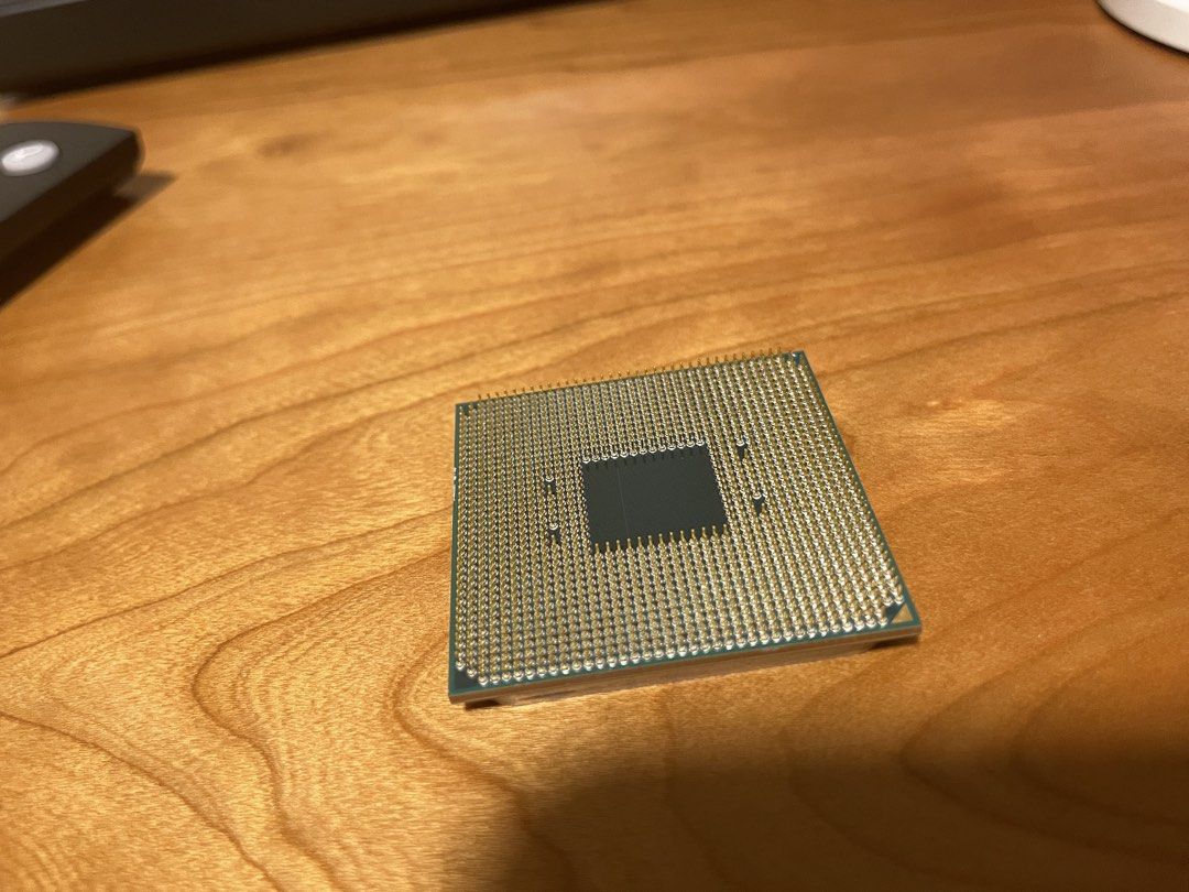 AMD Ryzen 7 3700X CPU445673914867404801