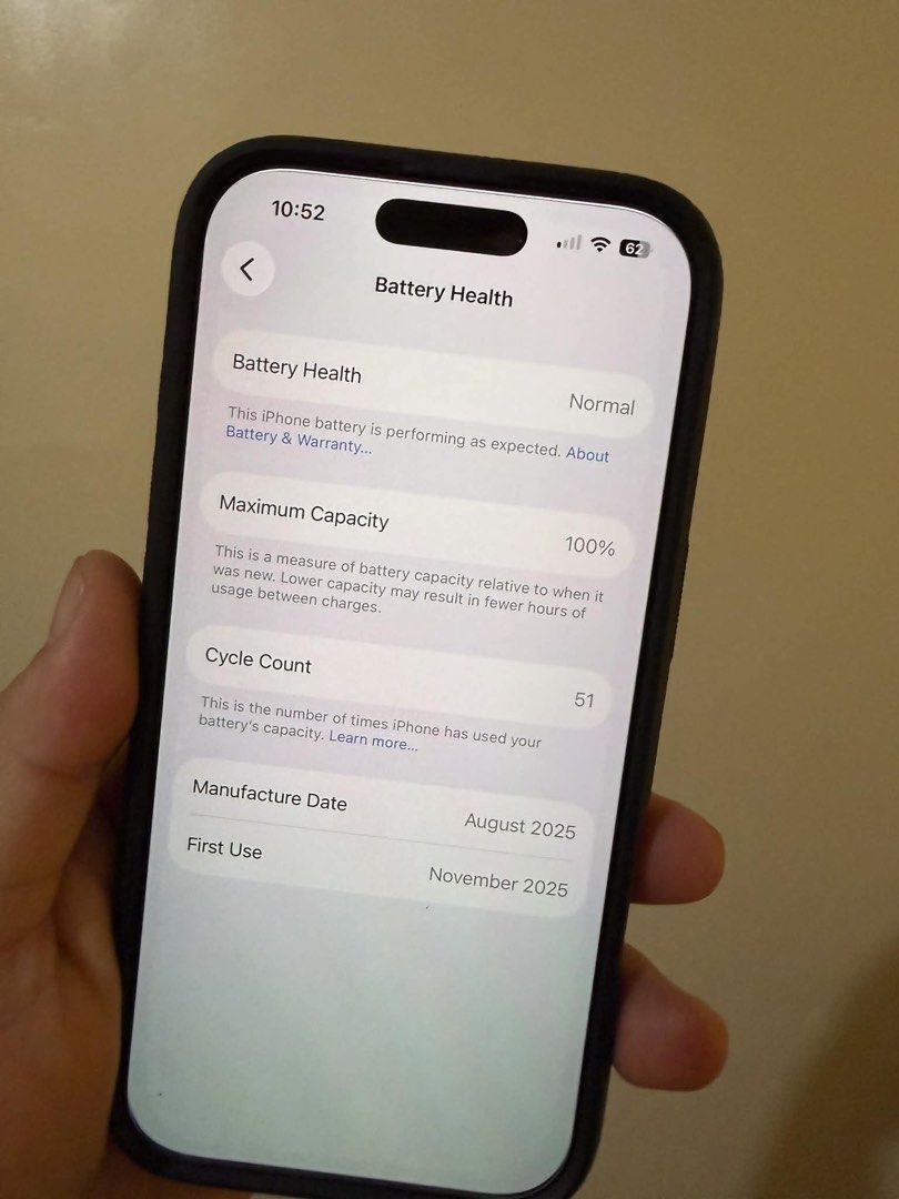Apple Iphone 17 (Category: iPhone 17 Series) located in Makati City. Submitted by blissfulmom09 (Listing ID 1436182462, Image 2). Description: Like new condition, used for photo taking for a month. Smart locked 256 GB PURPLE Complete inclusion. No issues, like new condition With free spigen case RFS: upgraded to Pro max.