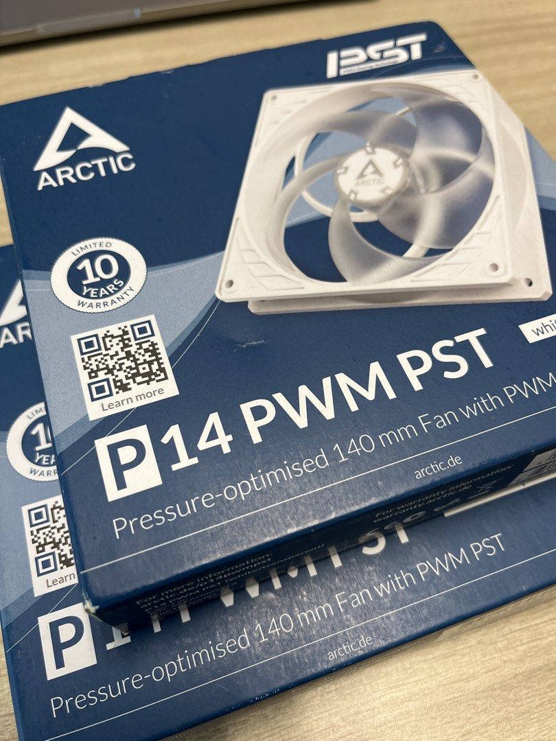 Arctic P14 PWM PST