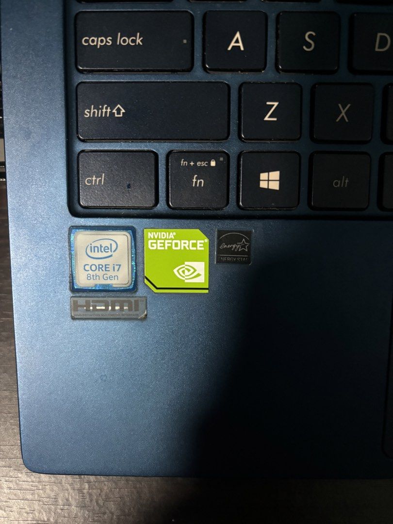 Asus Zenbook 14445663264920709123