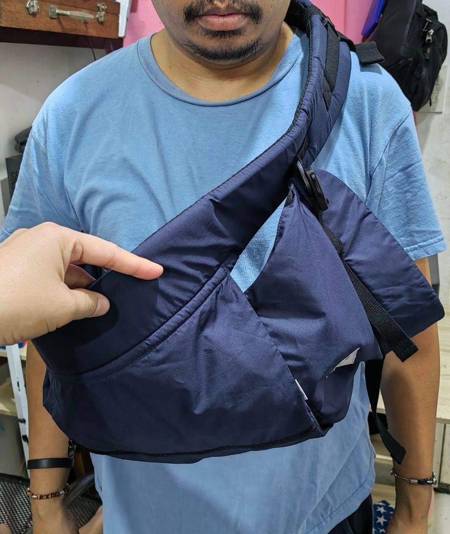 Baby Carrier (Category: Carriers & Slings) located in Cebu City. Submitted by dudes_villanueva (Listing ID 1436223910, Image 3). Description: Baby Carrier Brand: Cinq Manières Eightex 📌 can be used in five different carrying positions, typically including newborn (horizontal), face-in, face-out, hip, and back carry. 📌 lightweight and foldable into a compact shape for easy storage or travel. 📌 breathable mesh or soft fabric suitable for differe