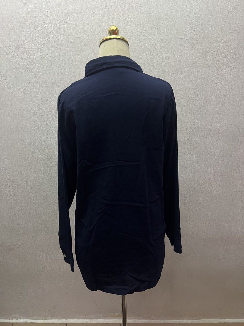 Basic Blouse (Category: Blouses) located in Batang Kali. Submitted by dayanasweeties13 (Listing ID 1436260932, Image 3). Description: ukuran dada : 19 inch (38 cm) labuh : 28 inch labuh lengan : 22.5 inch Harga : RM6 tak termasuk post COD boleh beli banyak dapat discount/freegift☺️.