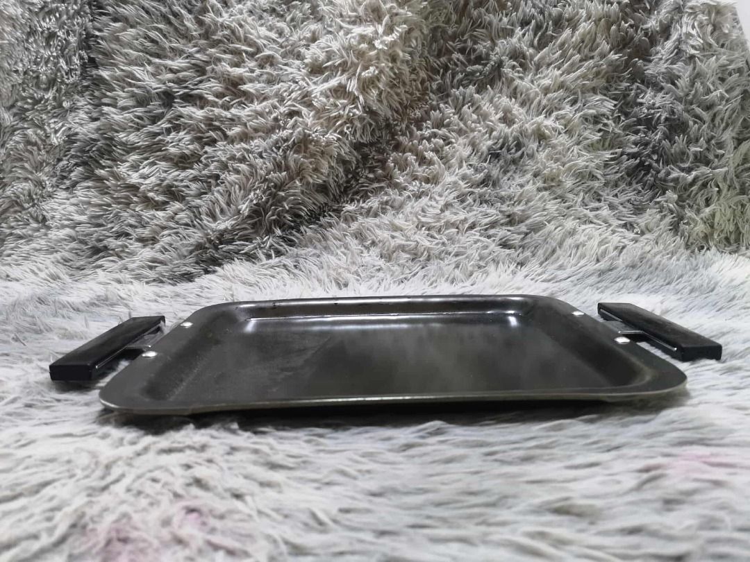 Black Nonstick Griddle Pan (Category: Cookware & Accessories) located in Santa Cruz. Submitted by jmy_surplus.2 (Listing ID 1436127633, Image 3). Description: Size ; L - 28 W - 45 H - 2 Color ; Black Type ; Pan Brand ; No brand Material ; Iron Style ; Skillet With Dual Handle JMA JMY 5 Batch #202.