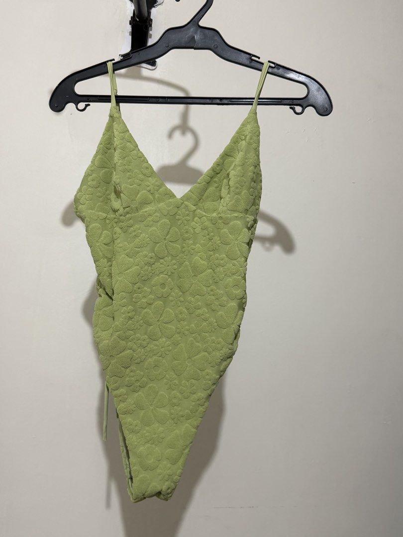 Blackbough Amanda One Piece Swim suit (Category: Bikinis & Swimsuits) located in Quezon City. Submitted by matchaforever101 (Listing ID 1436270578, Image 2). Description: Super cute & nice! Can fit small to medium? Also the gold black bough beads i took it out na kasi hassle if tumatama. See pics at the end! Tags sew local milla swim eight mermaid helen piece blackbough h&m bikini beach one piece two piece.