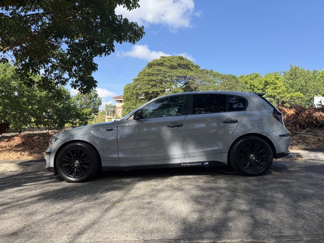 BMW 116i 5-Dr (A) (Category: Used Cars) located in Carmona. Submitted by joseph55879 (Listing ID 1436100741, Image 2). Description: Well kept, great-running condition, nothing to fix. Add cost if you want to include Custom SW Audio System.