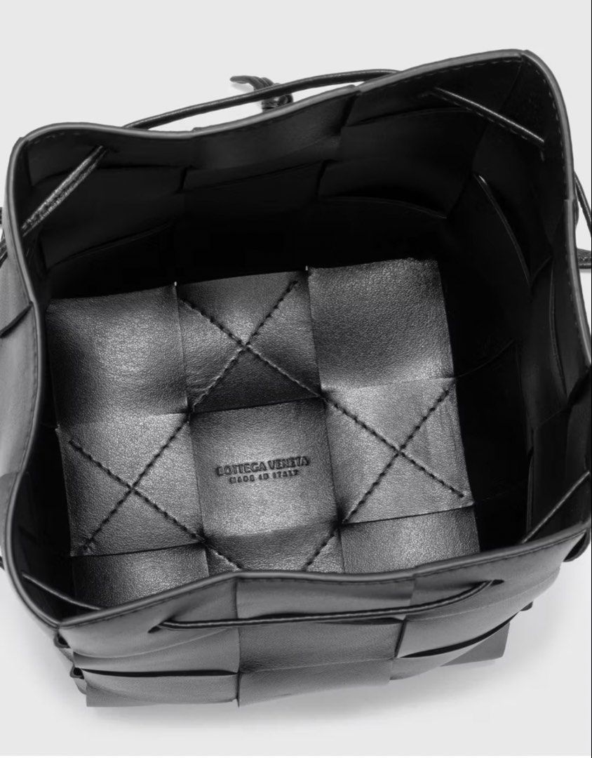 Bottega Veneta Bucket Bag (Category: Luxury Bags & Wallets) located in Taguig. Submitted by sourcedbym (Listing ID 1436247633, Image 2). Description: Authentic bottega. Comes complete. For pre order. Arrives within may..