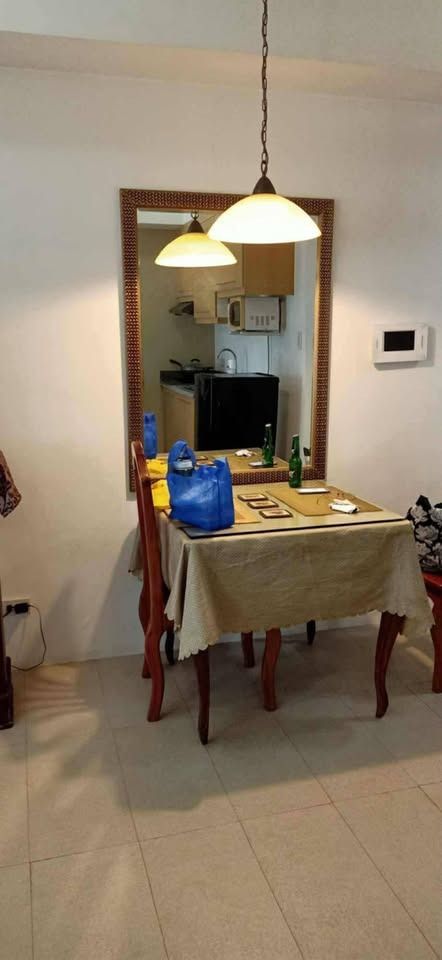 BSA TWIN TOWERS STUDIO UNIT FOR SALE (Category: Apartments & Condos) located in Quezon City. Submitted by chi.villanueva21 (Listing ID 1436153390, Image 3). Description: For Sale Studio Unit at BSA Twin Towers 📍 Julia Vargas Ave.cor.Bank Drive Ortigas Center Mandaluyong City (At the back of Mega Mall A) 📌 Studio Unit (35.9 sqm) Fully Furnished 📌 20th Floor - Tower A 📌 with Parking Inclusive of CGT and Notarized of Deed pf Sales. .