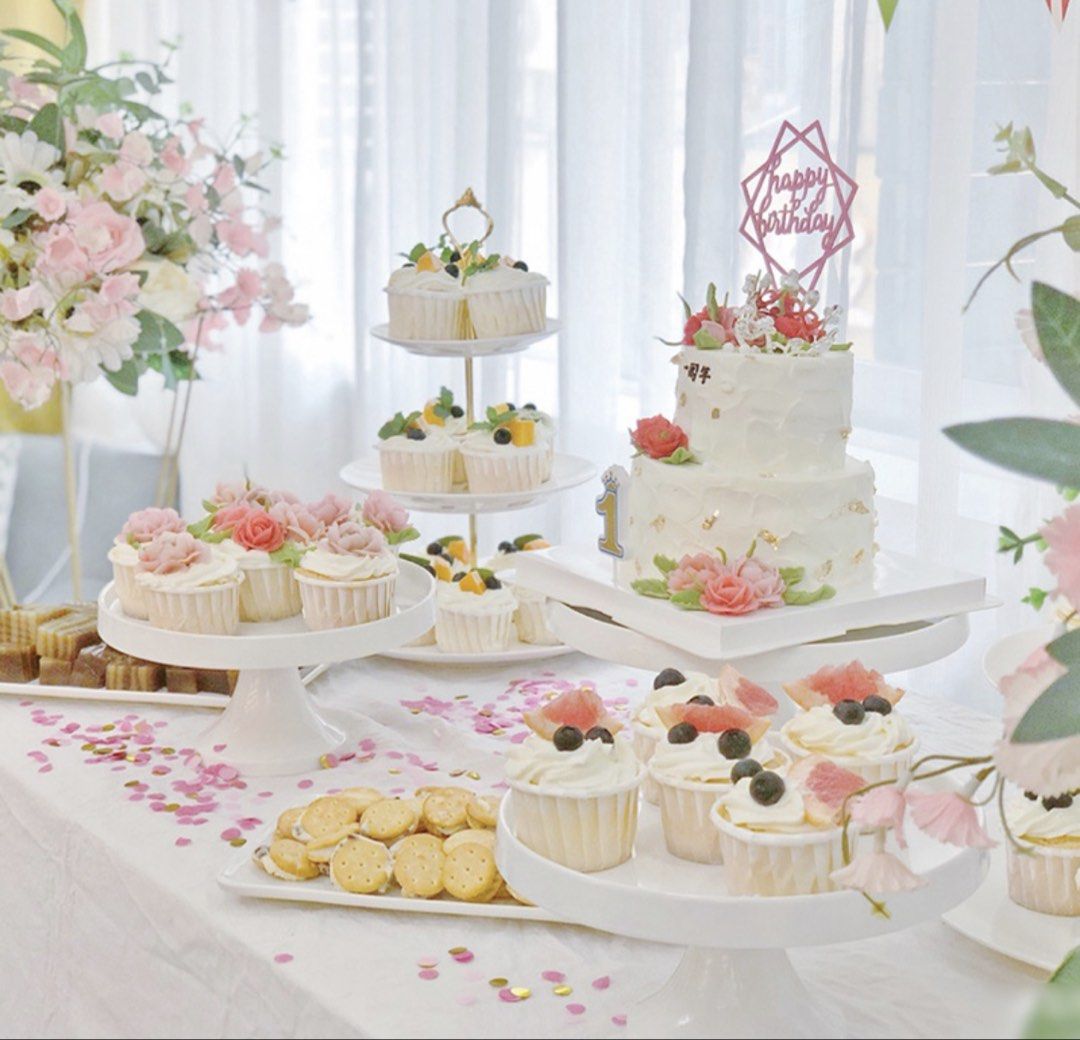 Clearance sales ! 3 tier ceramic dessert stand