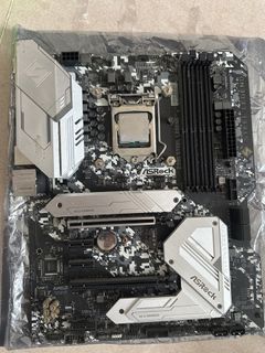 Computer Motherboard with CPU453543854175703040