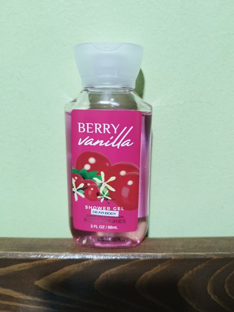 Dear Body Berry Vanilla Shower Gel (Category: Bath) located in Makati City. Submitted by miaauroram (Listing ID 1436227210, Image 1). Description: -Sear Body Berry Vanilla Shower Gel - Scent: Sweet berry and vanilla - Size: 3 fl oz / 88ml - Collection: Dear Body.