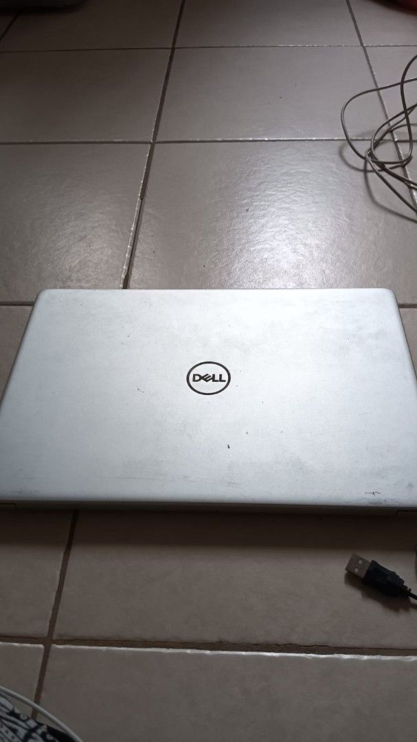 Dell445557961823375360