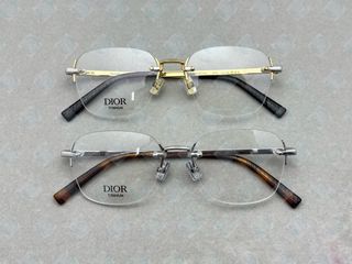 (Category: ) located in . Submitted by lens-frame-sg (Listing ID 1436189144, Image 1). Description: .