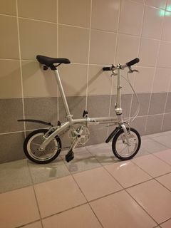 （分類：）位於 。 由 lsc2007li428 提交（商品編號 1436245772，圖片 1）。簡介： 。