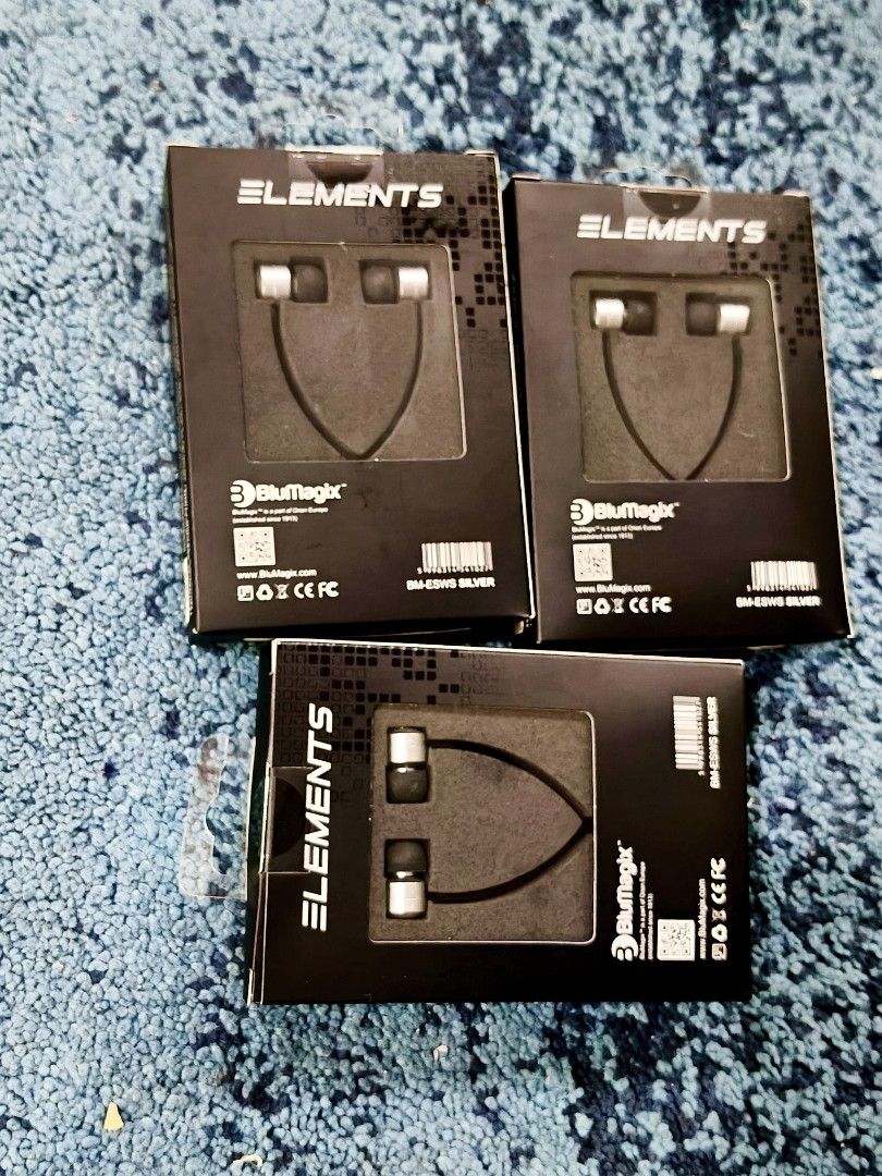 Earphones earbud445782147498004481