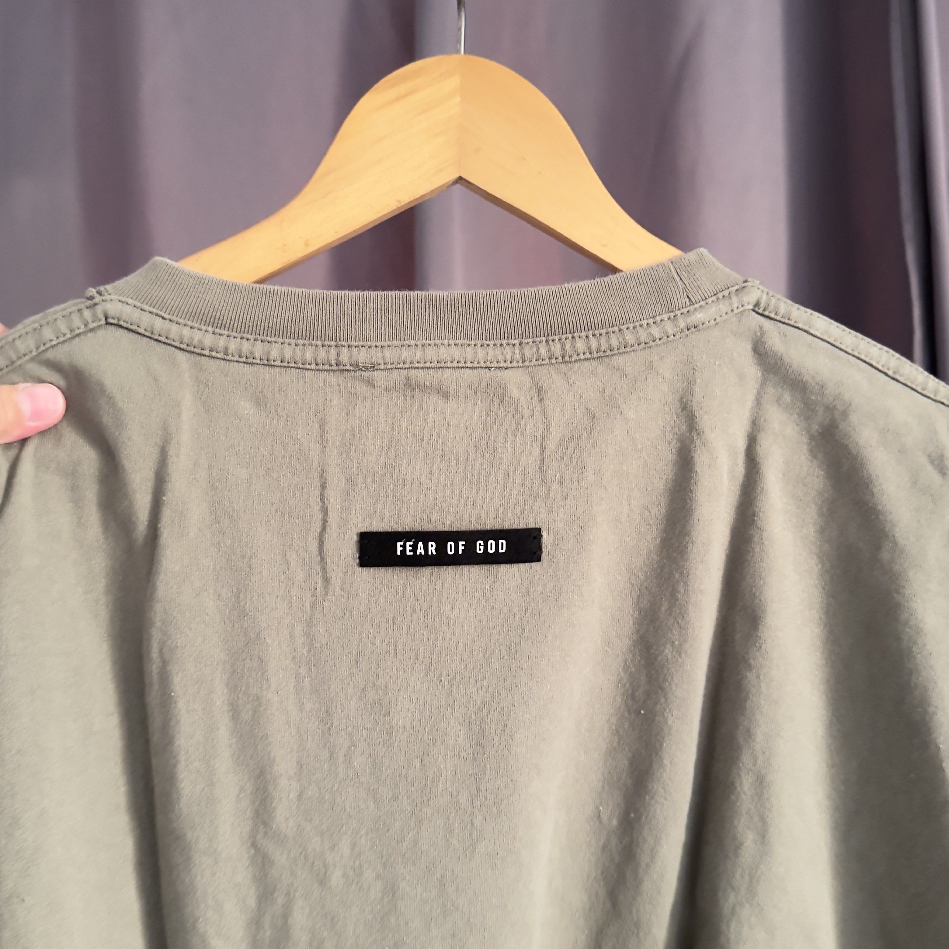 Fear of god (Category: Tshirts & Polo Shirts ) located in Caloocan City. Submitted by bilogi888_ (Listing ID 1436131121, Image 2). Description: No issue.