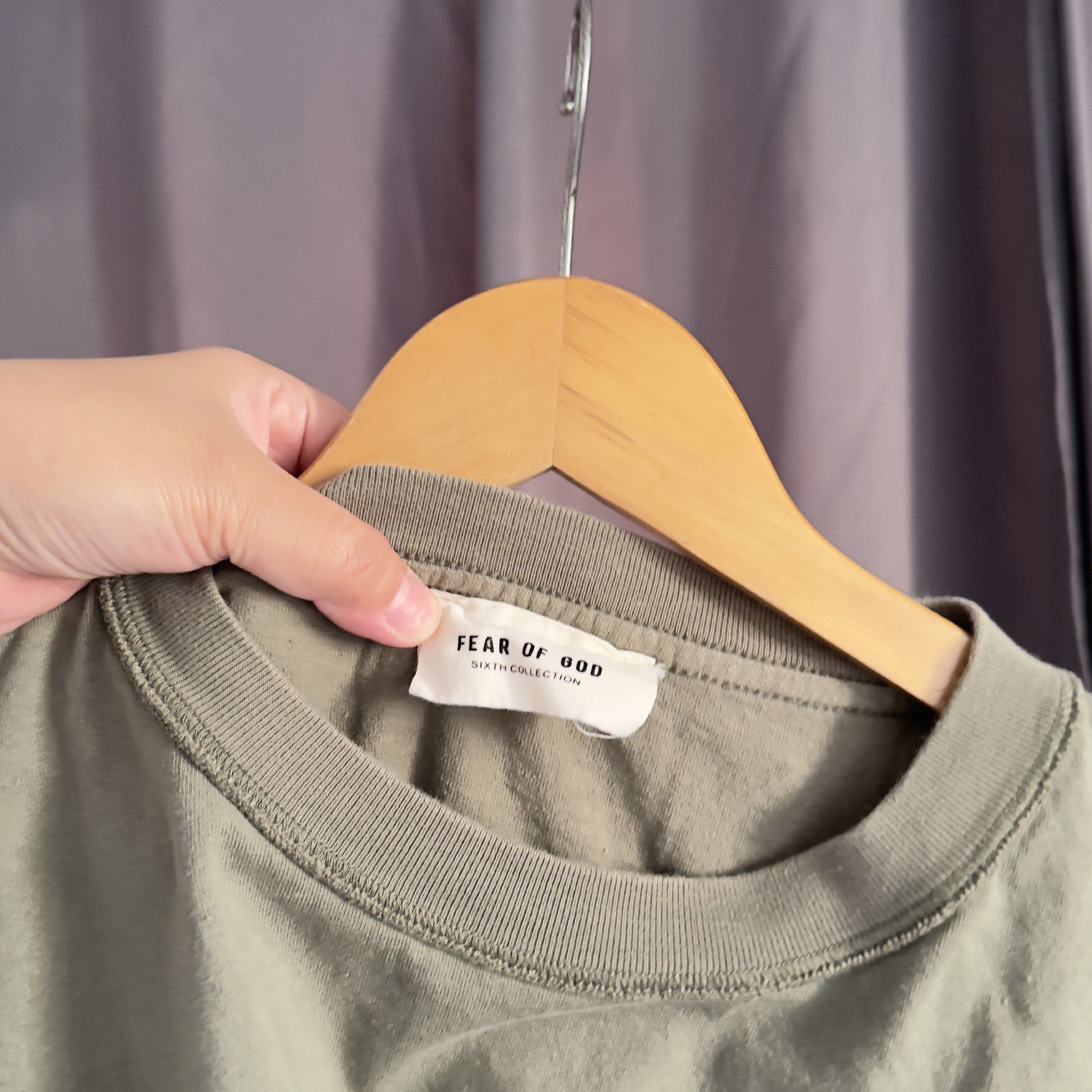 Fear of god (Category: Tshirts & Polo Shirts ) located in Caloocan City. Submitted by bilogi888_ (Listing ID 1436131121, Image 3). Description: No issue.