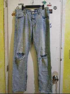 (Category: ) located in . Submitted by stayhythrifted_2024 (Listing ID 1436182716, Image 1). Description: .