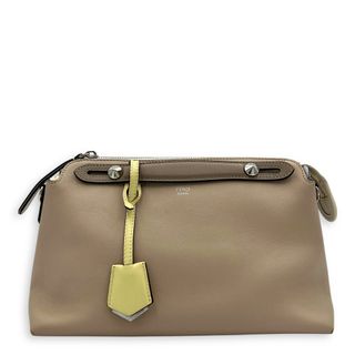 (Category: ) located in . Submitted by carousellluxury (Listing ID 1427872409, Image 1). Description: .